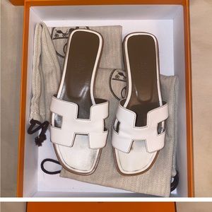 Hermes Oran Sandals